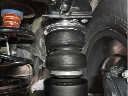 universal-air-spring-cradle-mounted